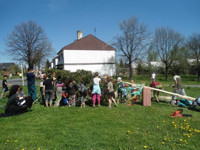 485724 366318296738308 221520861218053 909328 401271481 n